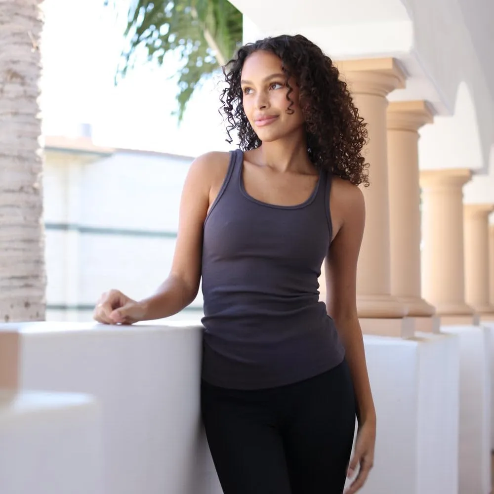 Bra30 Women's Full-Length Tank Top with Scoop Neck