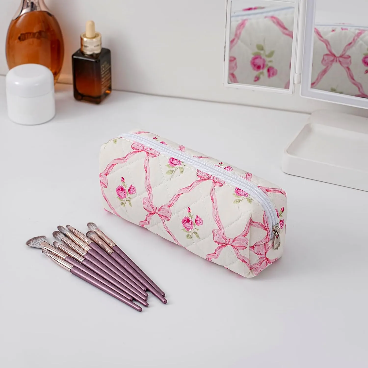 Cute Floral Makeup Brush Bag Small Cotton Quilted Cosmetic Bag for Women Travel Toiletry Zipper Make Up Pouch (Pink Bowknot Rose)