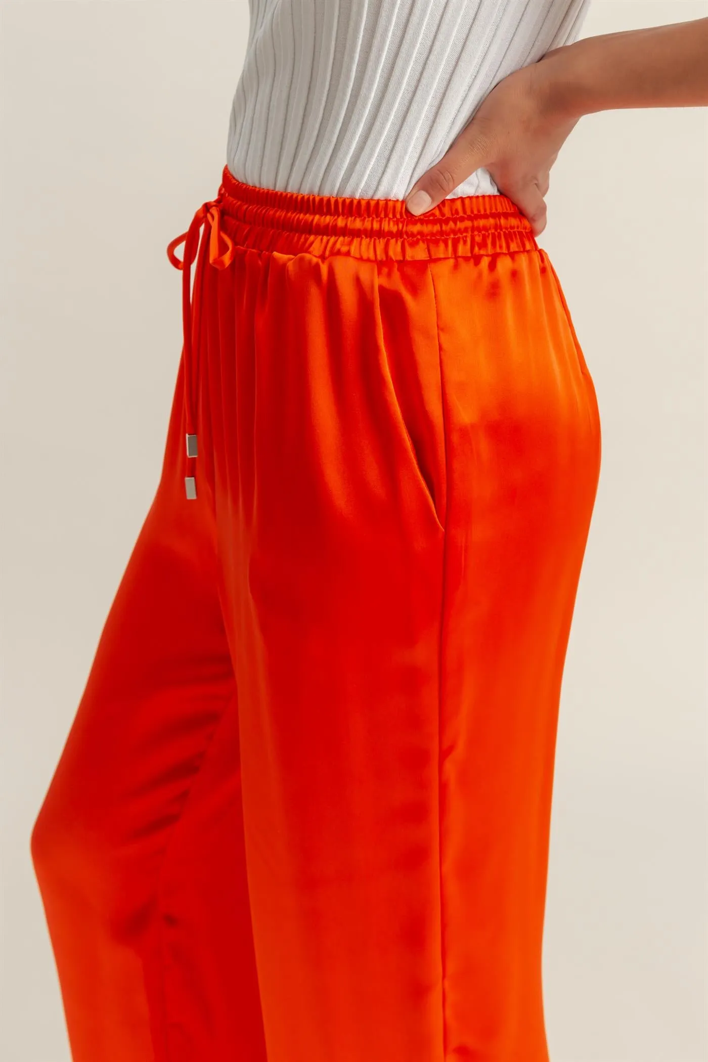 DZ24F332-Drawstring Waist Wide Leg Satin Pants