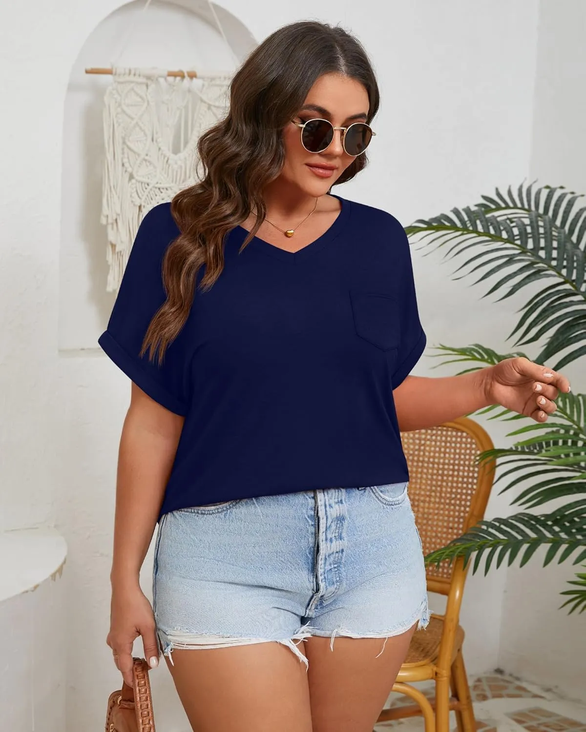 Ficerd 3 Pack Women's Plus Size T-Shirts, V Neck Short Sleeve Oversize Tunics Tops Sides Split Summer Loose Tees with Pockets