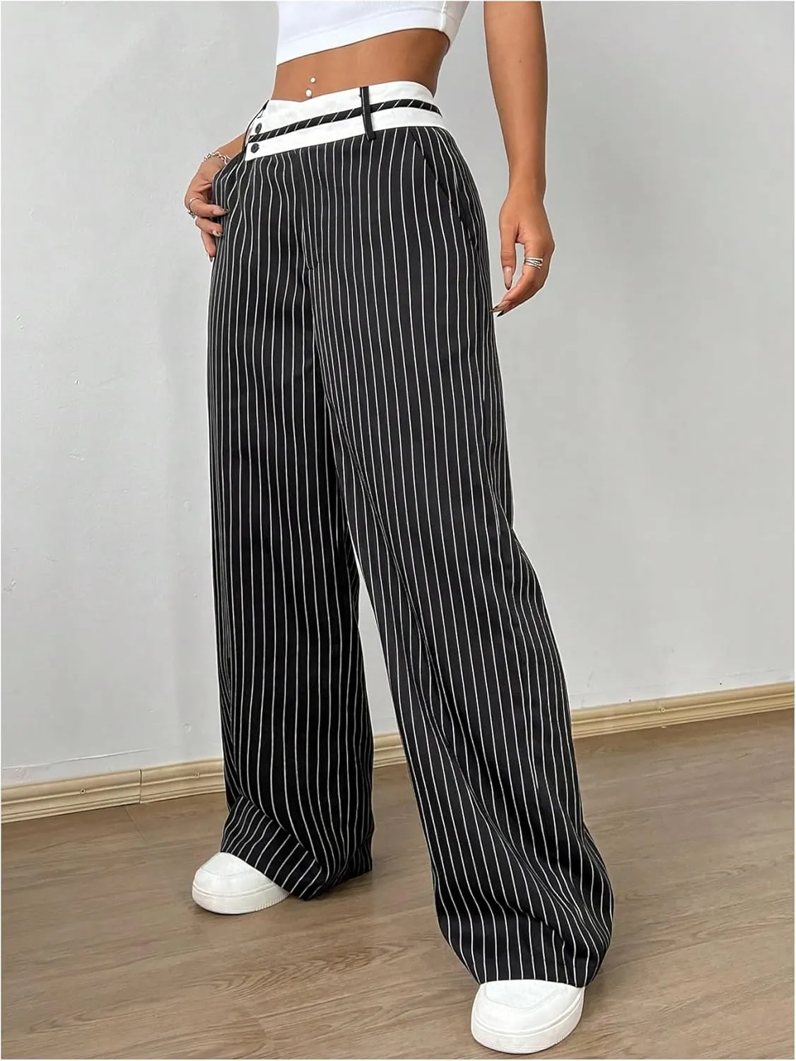 Floerns Women's Asymmetric Waist Zipper Trousers Straight Leg Pants with Pockets
