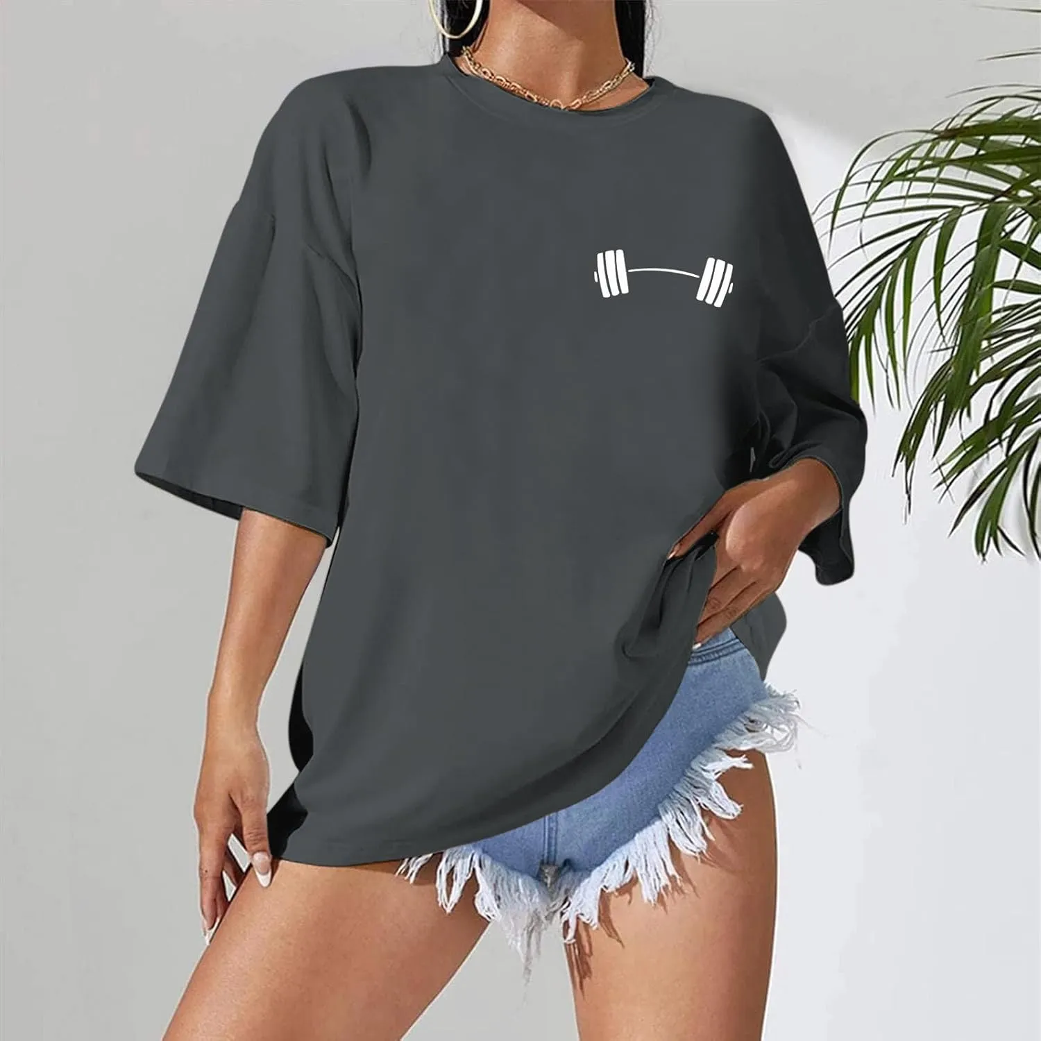 Funny Workout Gym Shirts Women Oversized Weightlifting Graphic Tshirt Everything Hurts and I'm Hungry Tee Tops