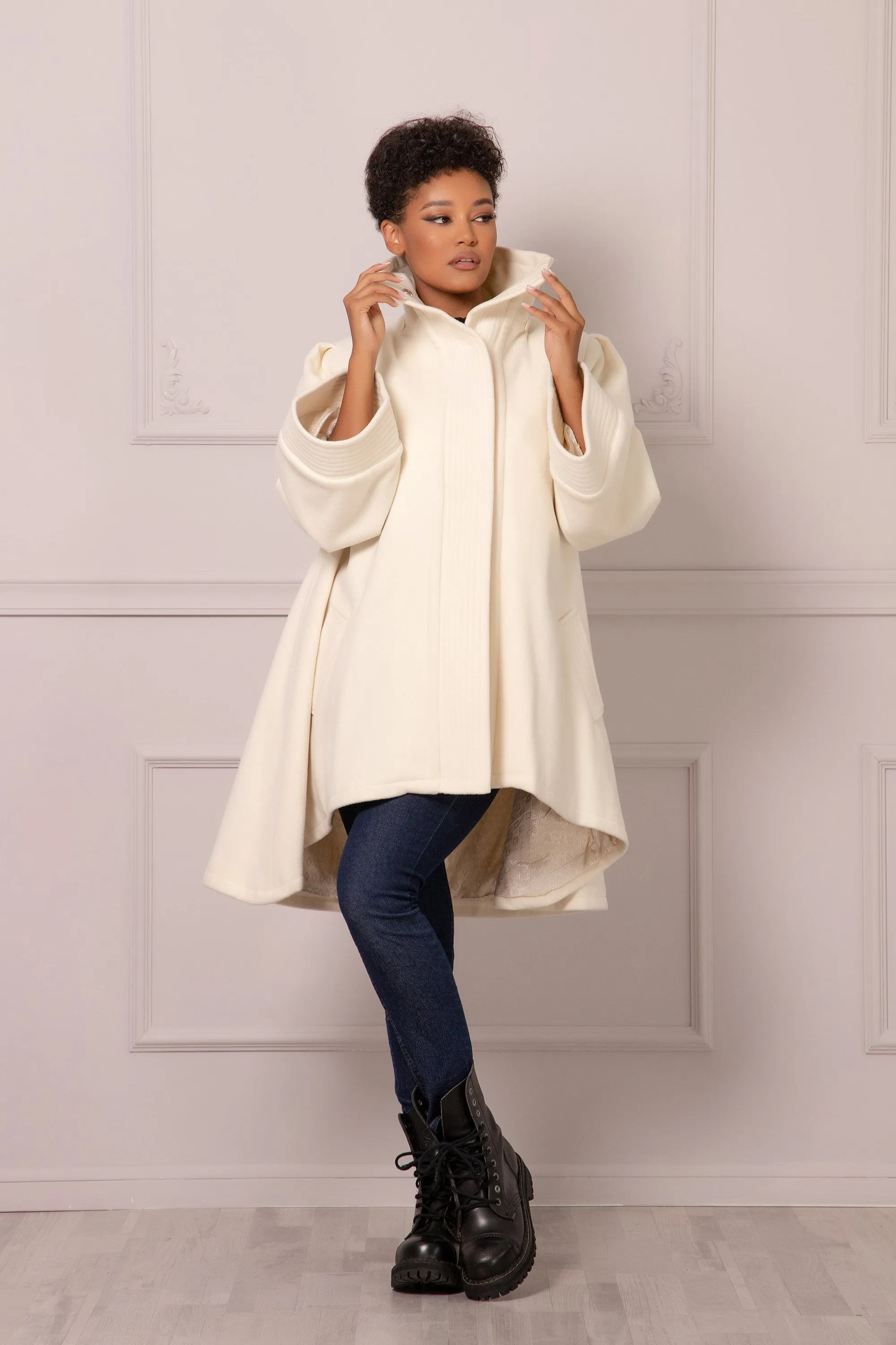 HOODED CAPE COAT