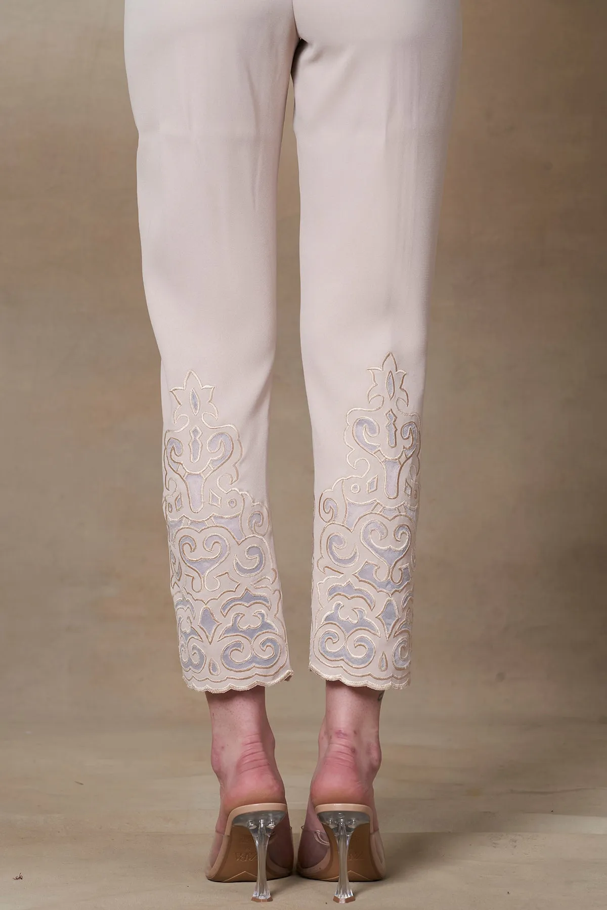LAILA PANTS BEIGE