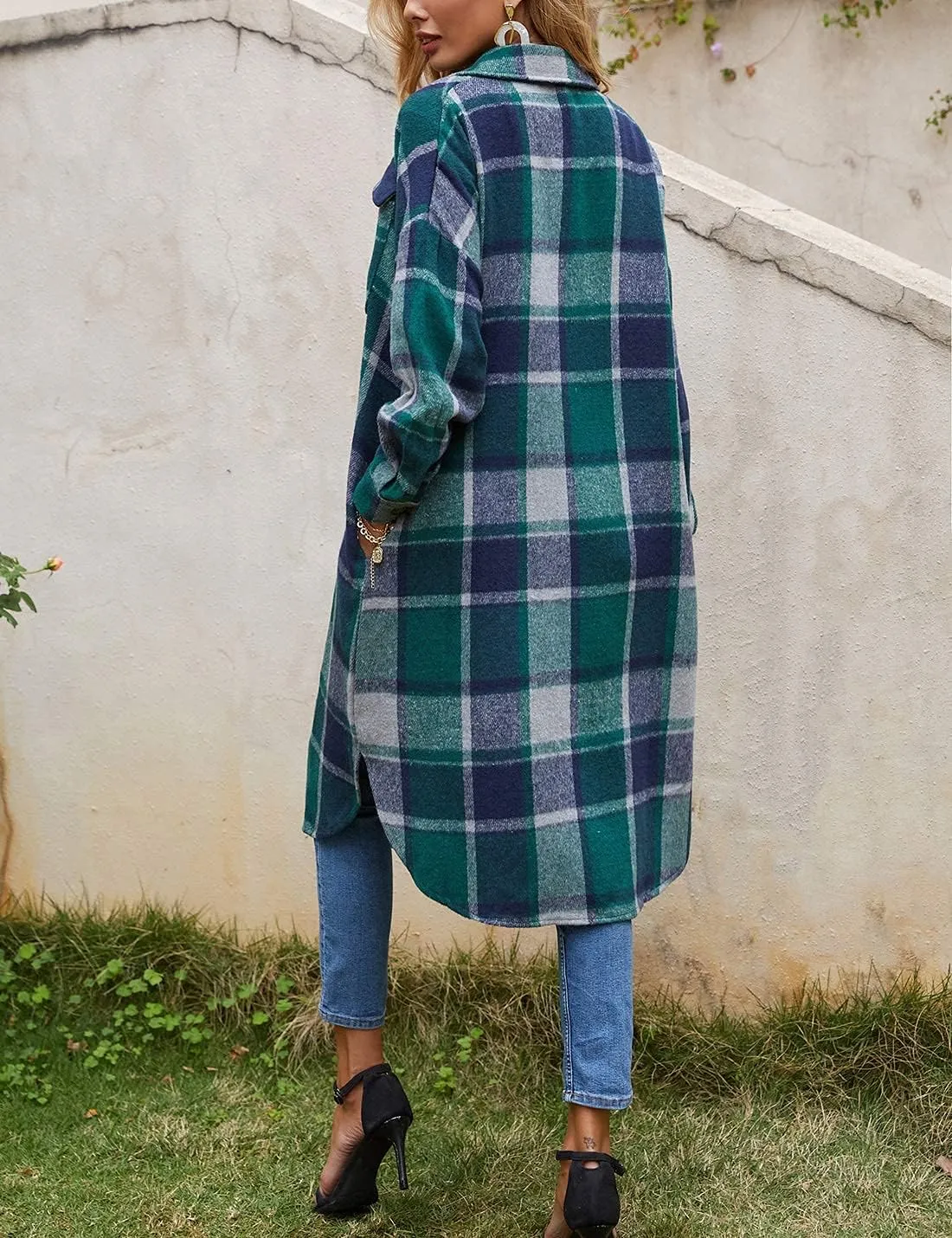 Omoone Women's Flannel Plaid Shacket Fall Oversized Long Button Down Shirt Jacket Shackets