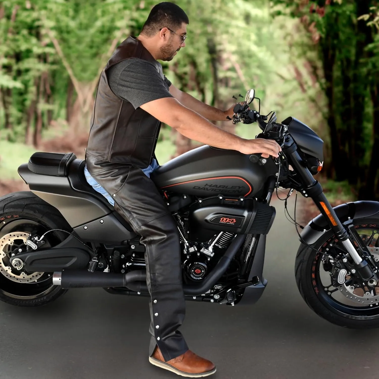 Touch&Torn Motorcycle Leather Vest for Men With Concealed Pocket Adjustable Laces Biker Riders Leather Vest
