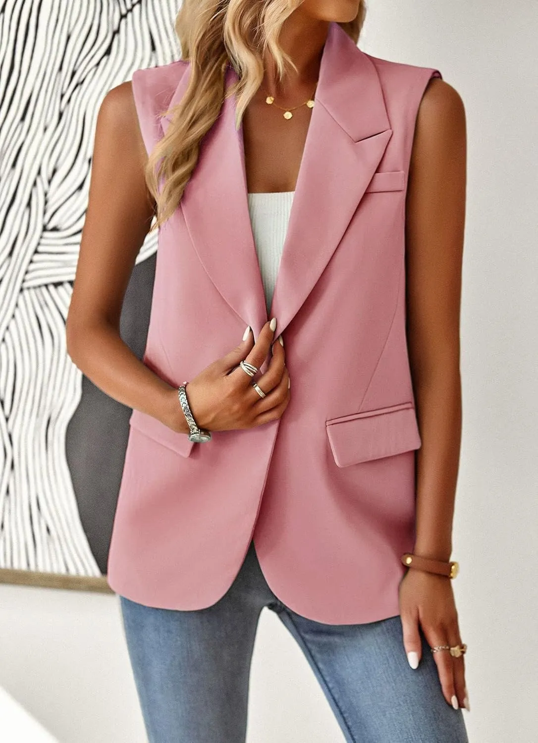 utcoco Women's Casual Business Blazer Vest Sleeveless Open Front Blazer Waistcoat with Pockets
