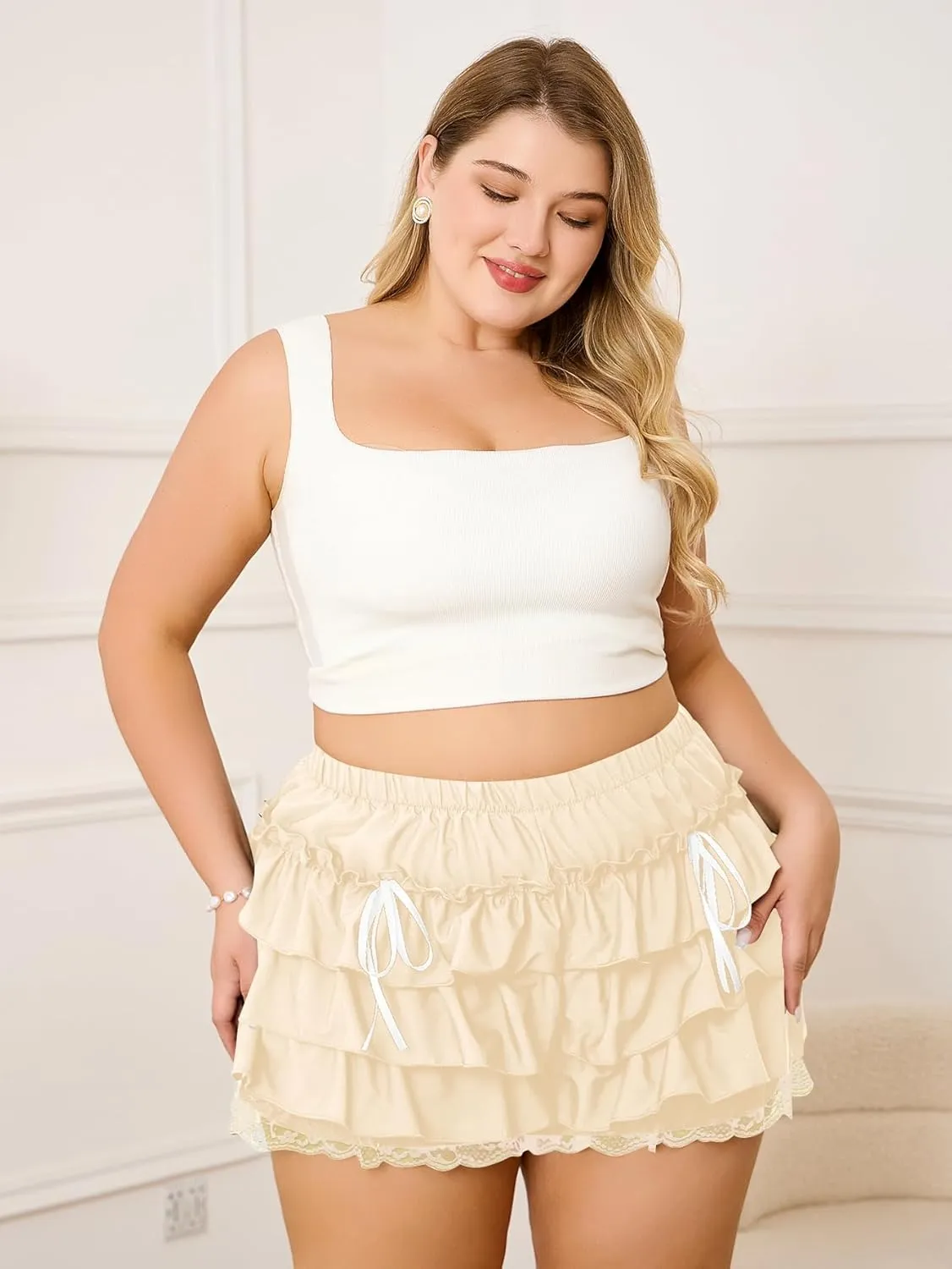 Verdusa Women's Plus Size Coquette Ruffle Shorts Bow Front Lace Trim Bloomer Shorts