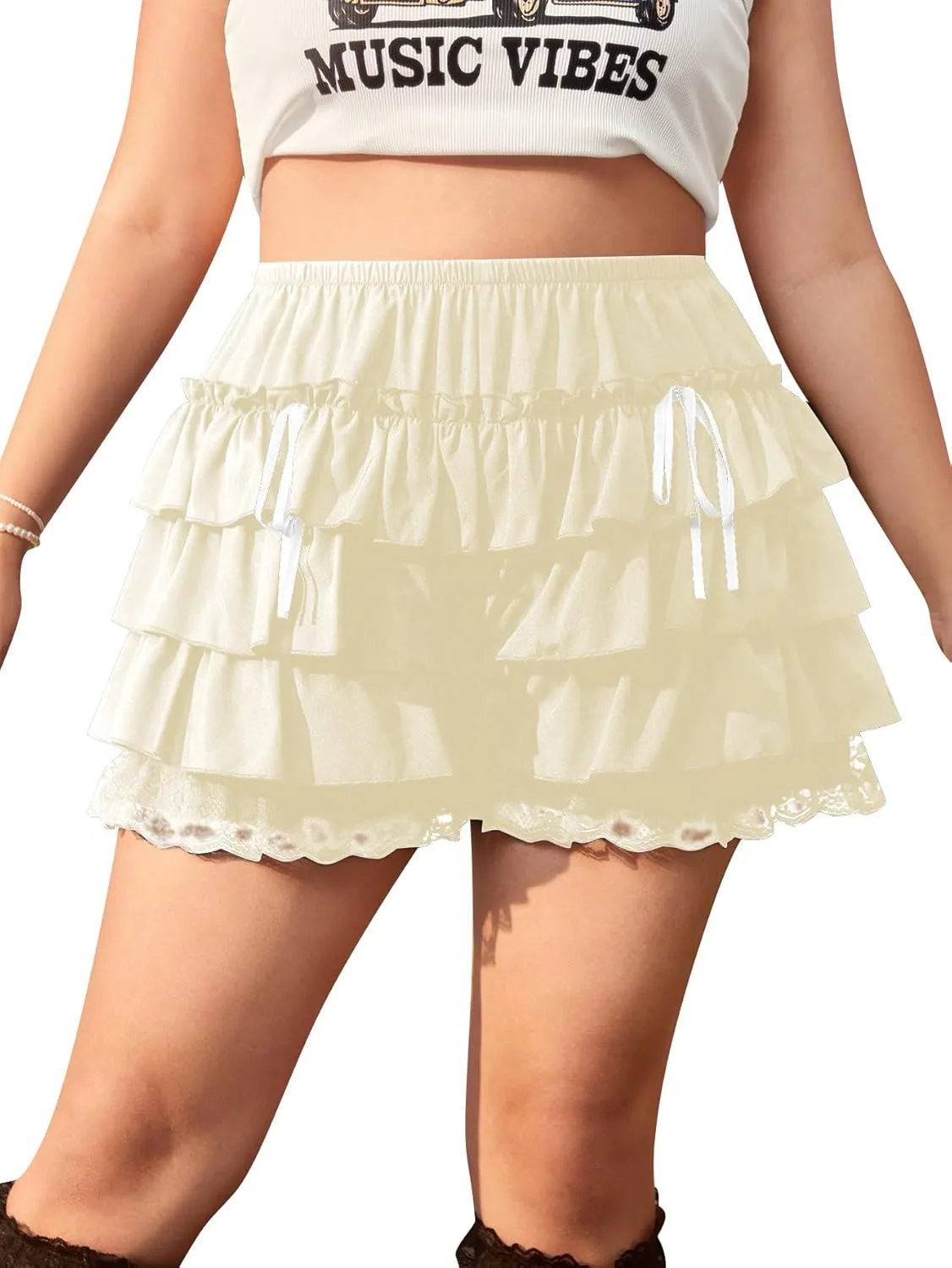 Verdusa Women's Plus Size Coquette Ruffle Shorts Bow Front Lace Trim Bloomer Shorts