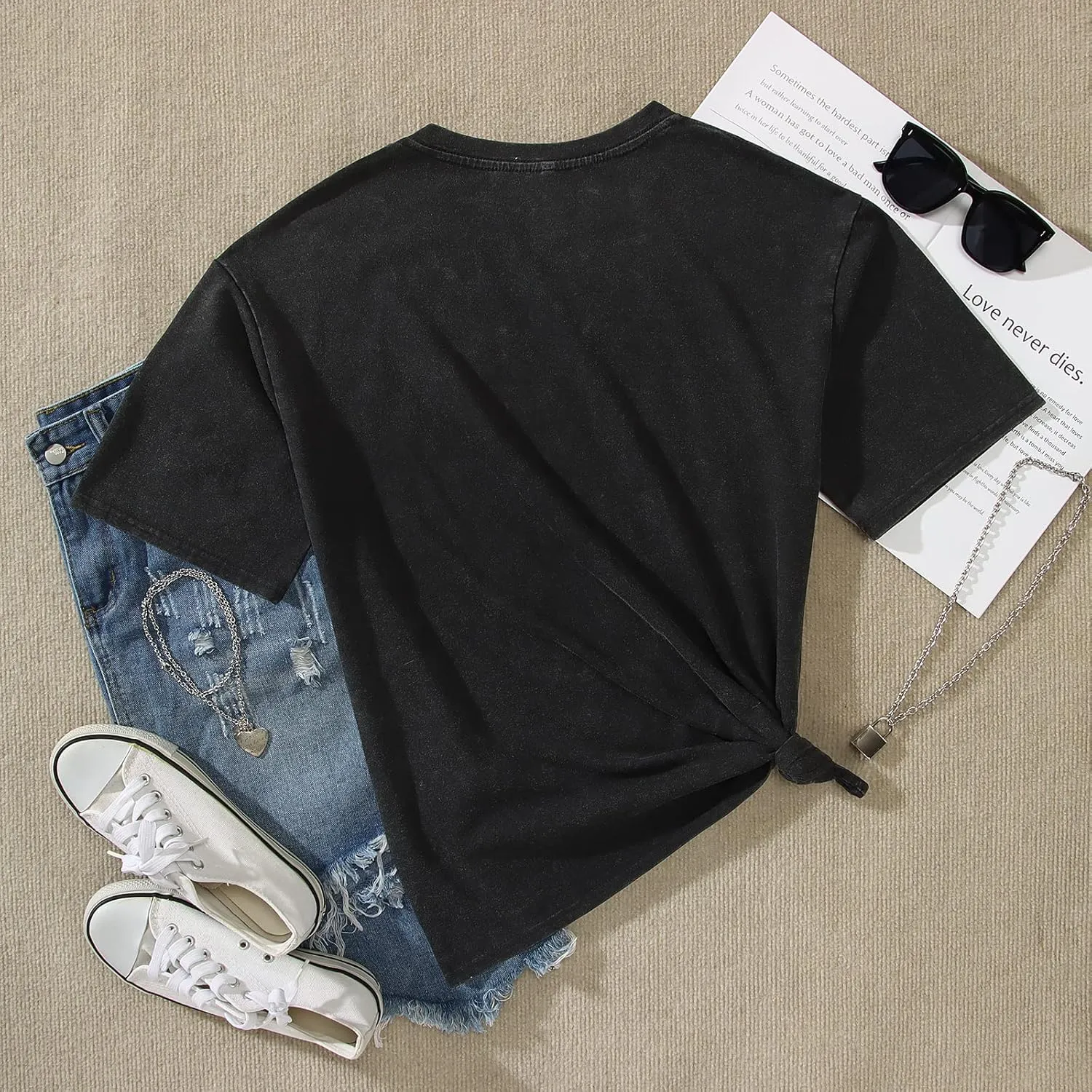 Vintage Rock Band T-Shirts for Women Retro Free Bird Eagle Graphic Country Music Tees Casual Loose Short Sleeve Tops