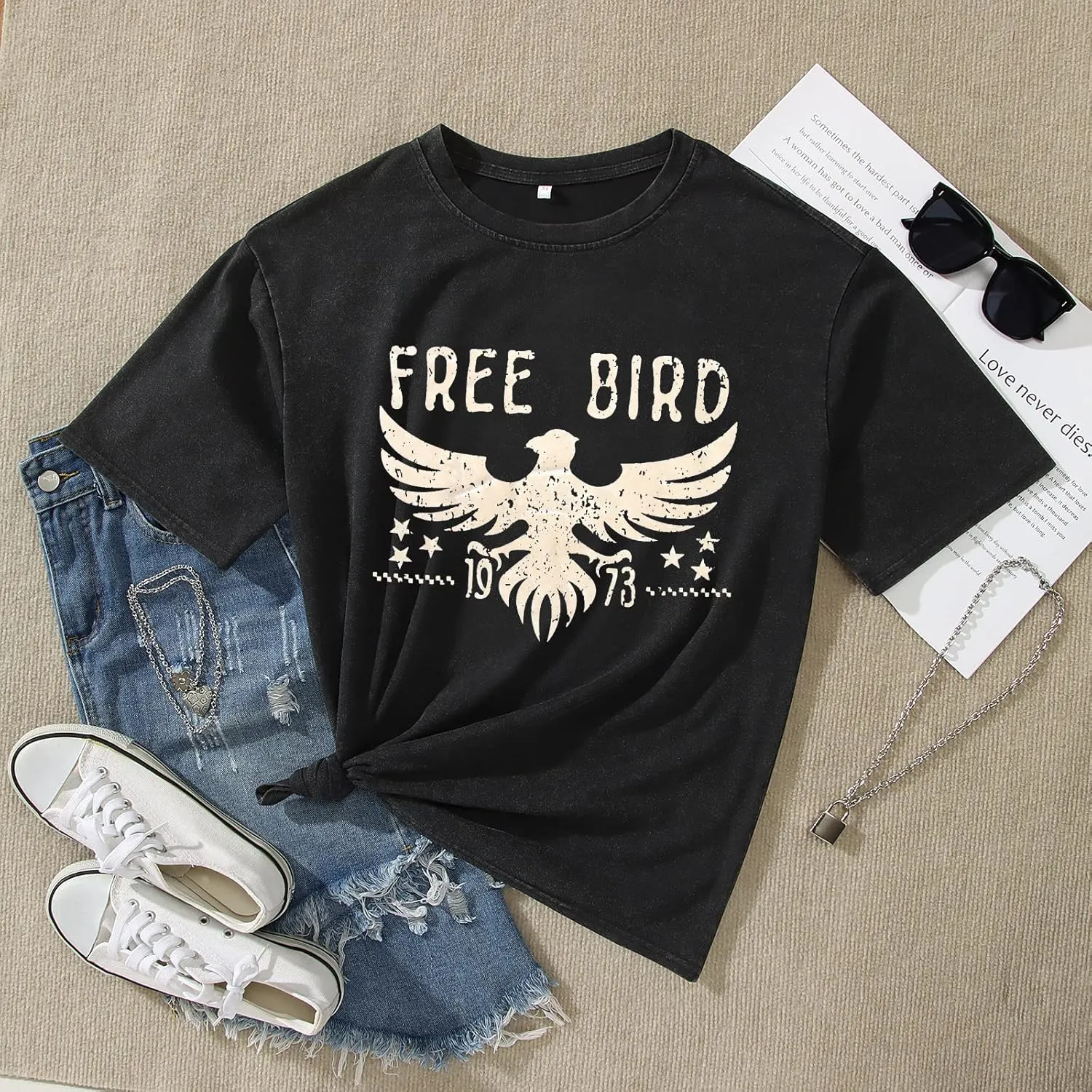 Vintage Rock Band T-Shirts for Women Retro Free Bird Eagle Graphic Country Music Tees Casual Loose Short Sleeve Tops