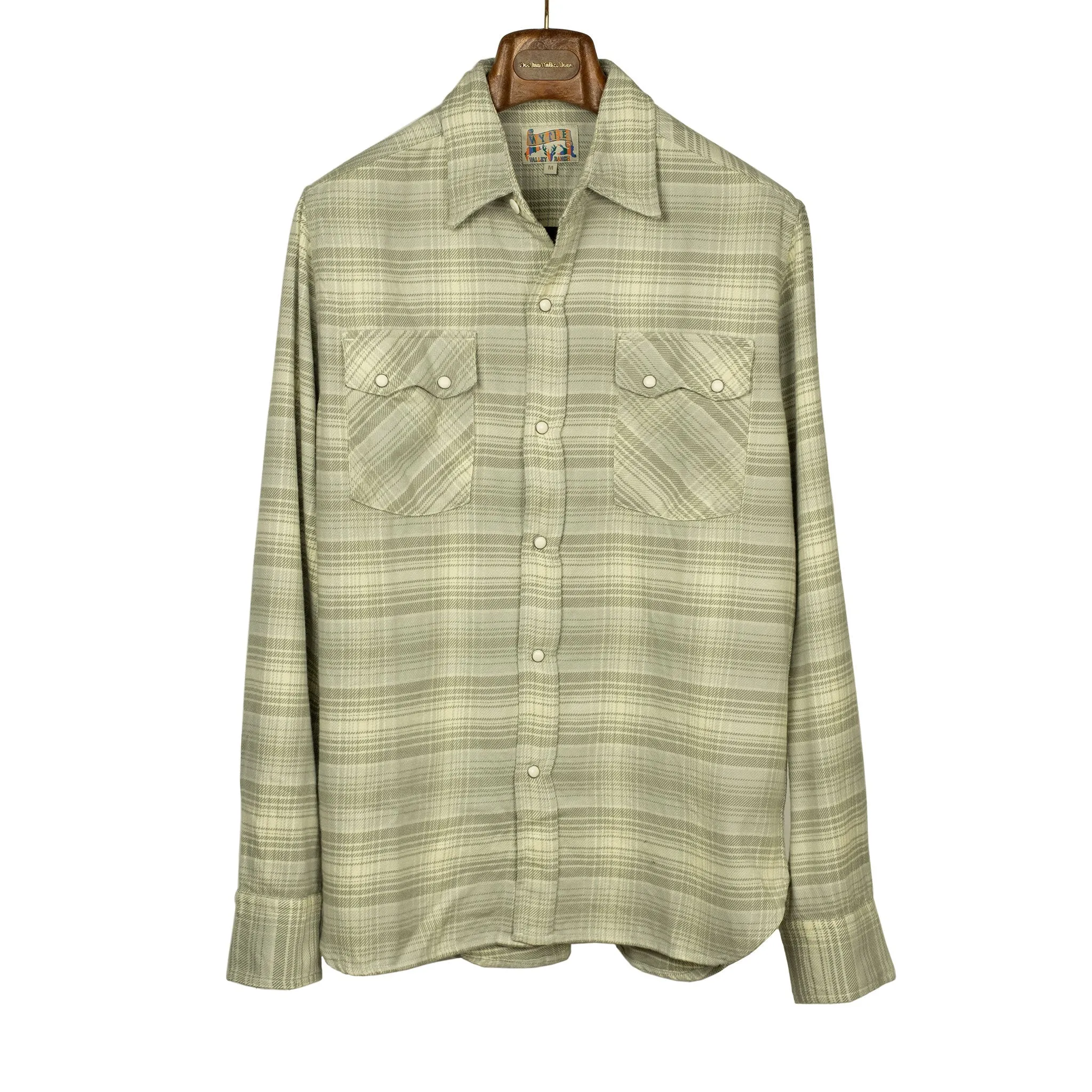 Washed flannel pearlsnap in "Warming Grey" rodeo plaid cotton