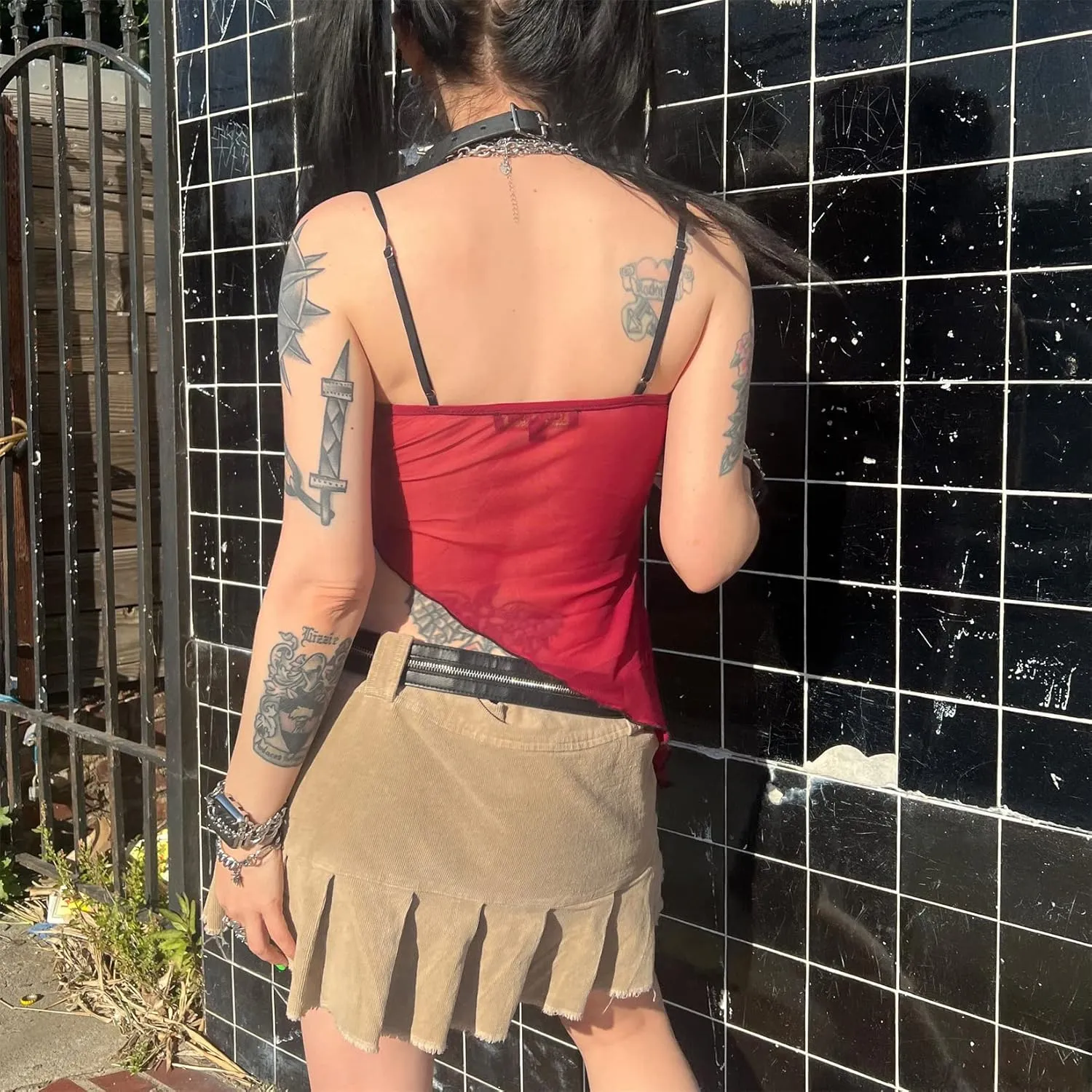 Women Y2k Fairycore Lace Trim Backless Camisoles Top Sexy Low Cut Spaghetti Strap Top Grunge Summer Tank Streetwear