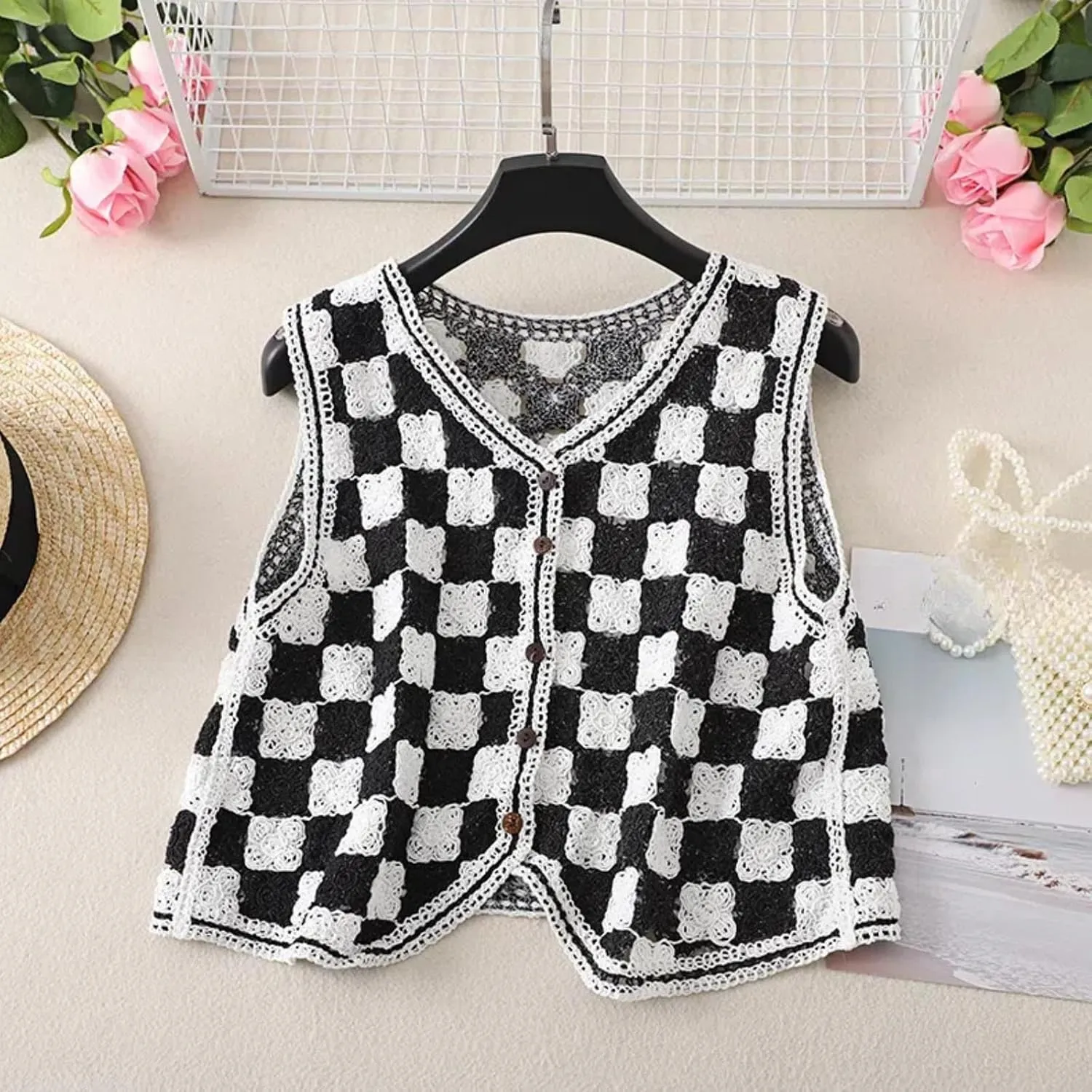 Women's Casual Sleeveless V-Neck Buttoned Knit Cardigan Short Knit Vest