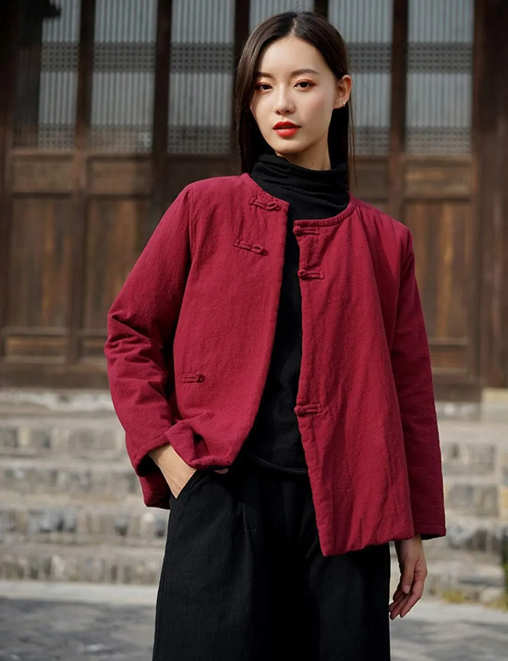Women's Cotton Padded Coats Cotton Linen Chinese Tang Suit Style Short Jackets