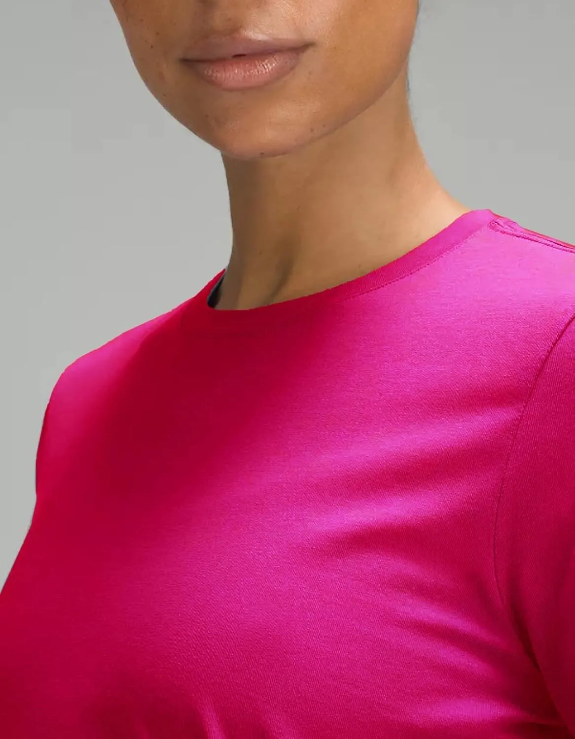 Women's Workout T-Shirt Short Sleeve Lightweight Crew Neck Shirts Yoga Running Exercise Athletic Tee Top