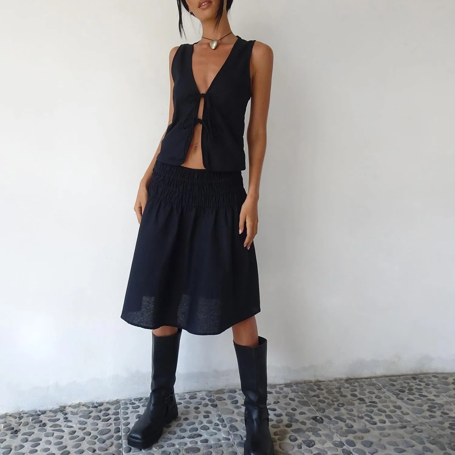 Y2K Sleeveless Tie Front Top for Women Deep V-Neck Lace Up Bow Tank Tops Summer Vintage Vest Crop Top